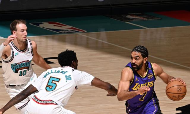 开云体育app下载-转型变3D战士！湖人又一奇兵崛起：3300万先生逆袭