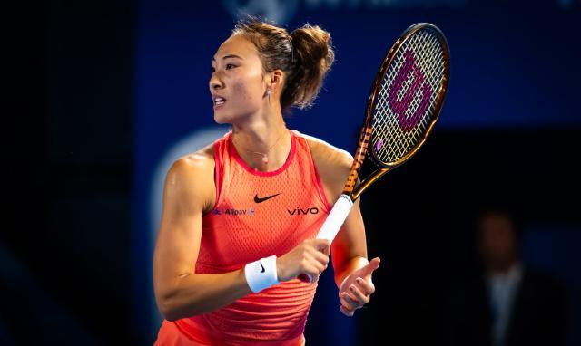 开云体育app下载-一场过山车式的胜利 郑钦文又一次自我升华