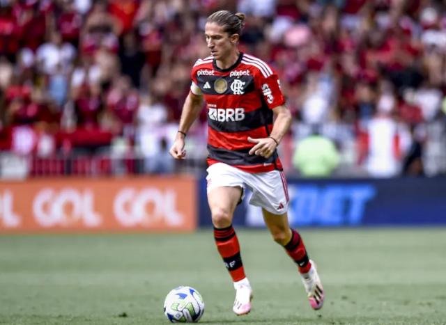 开云体育网页版登录入口-38岁费利佩·路易斯挂靴 想做教练 想执教弗拉门戈